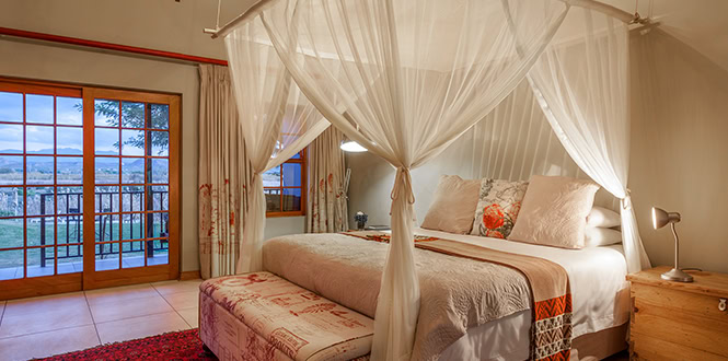 Deluxe room accommodation - 2