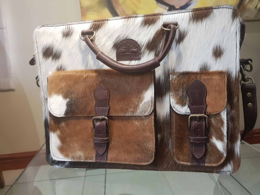 De Zeekoe Nguni Handbags