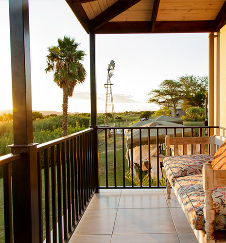 deluxe-room-balcony-view