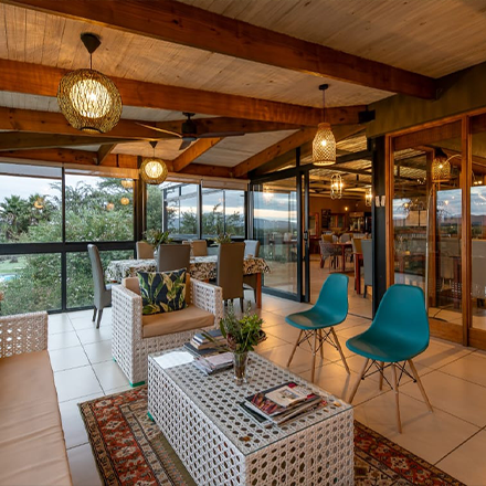 restaurant-view-tables-chairs
