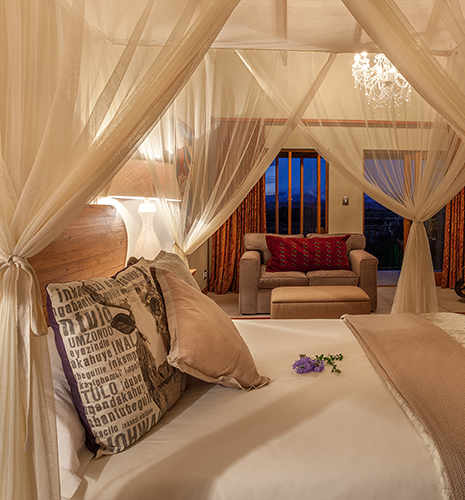 superior-honeymoon-room-double-bed-4