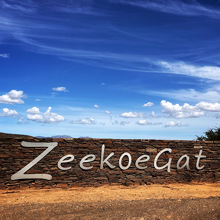 zeekoe-gat-metal-sign