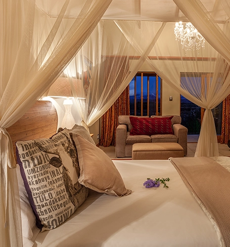 superior-honeymoon-rooms07